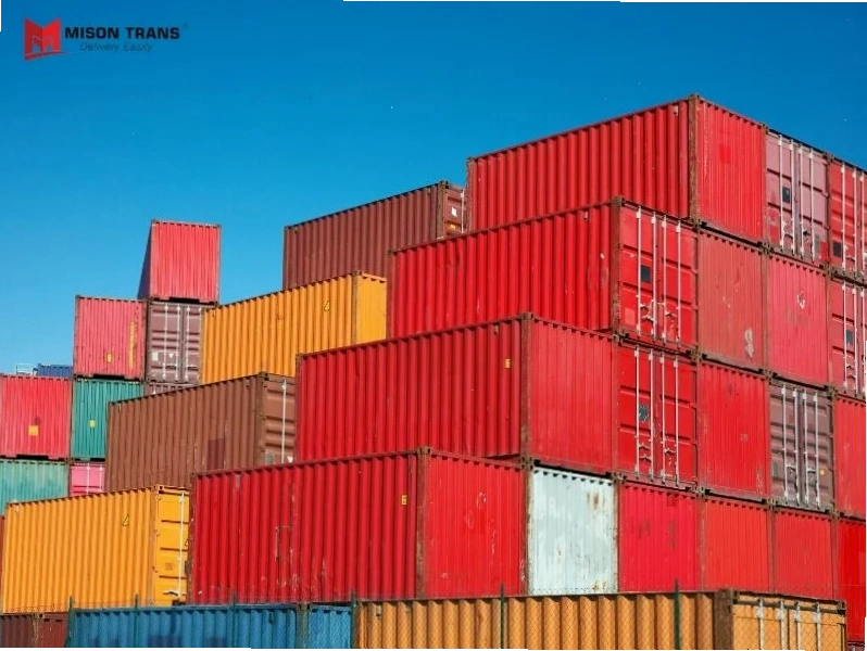 Ai là người chịu trách nhiệm đóng phí THC